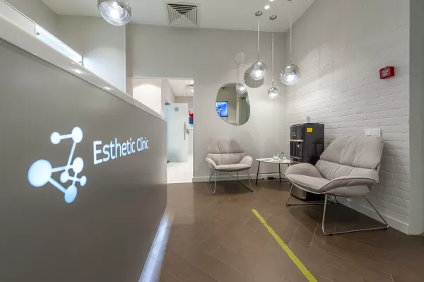 Обновленный интерьер Esthetic Clinic Первомайская